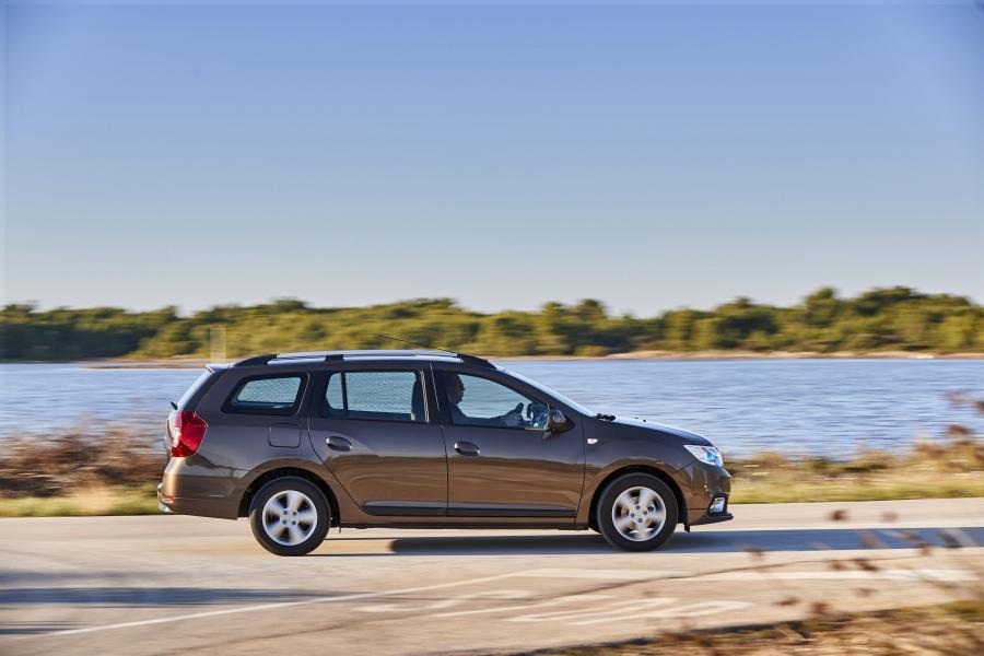  Dacia Logan MCV 2016 года  (фото 2 из 33)